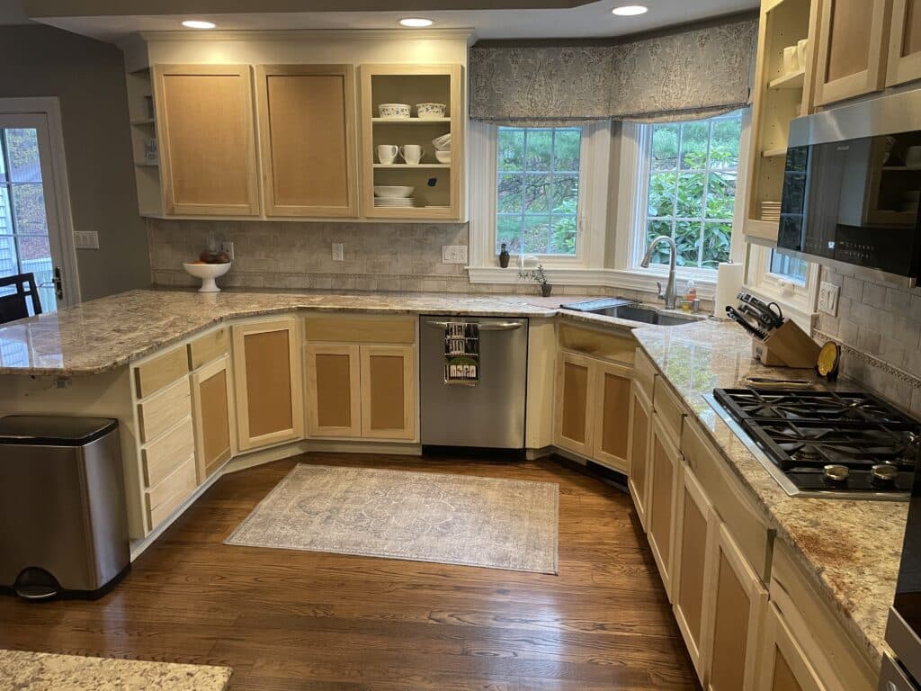 cabinet refinishing